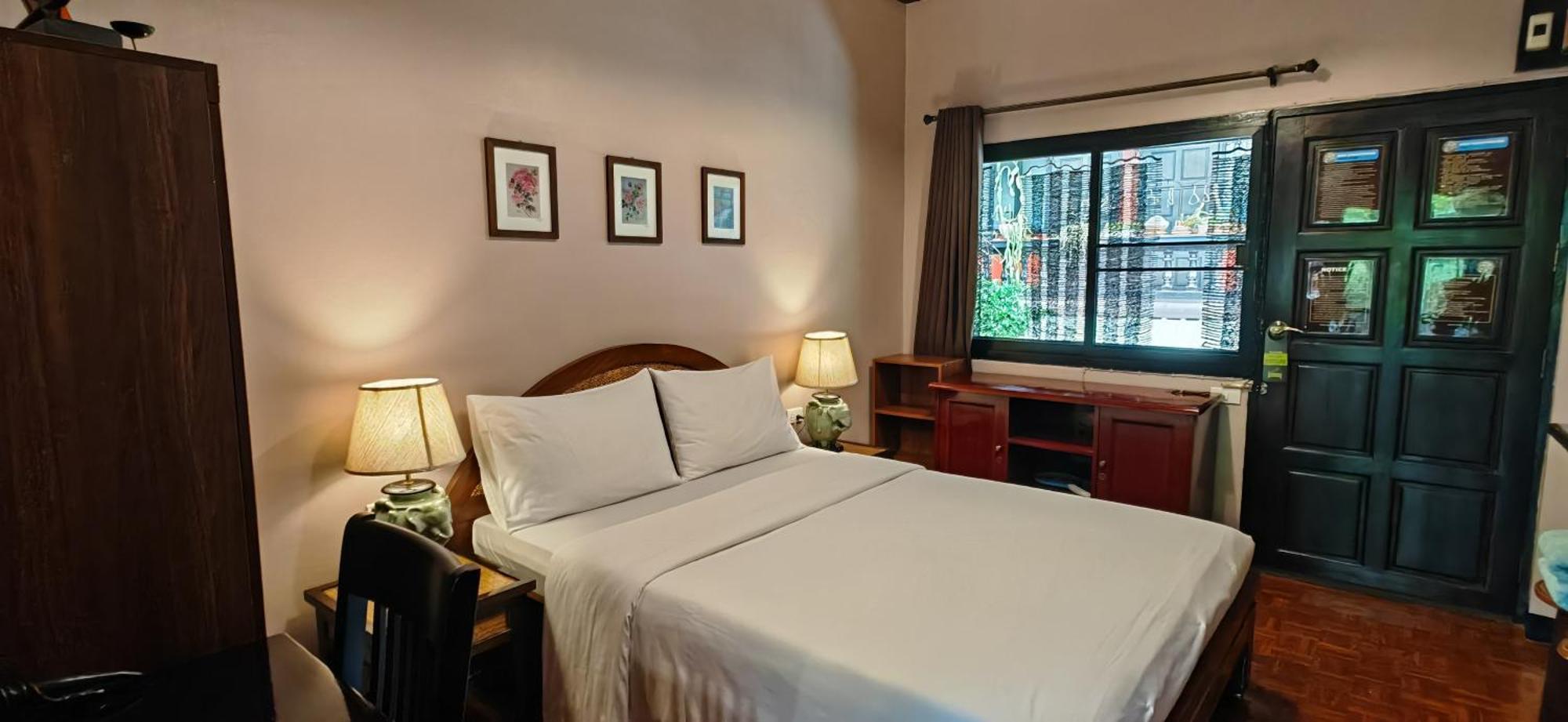 Hoh Guesthouse Chiang Mai Exterior photo