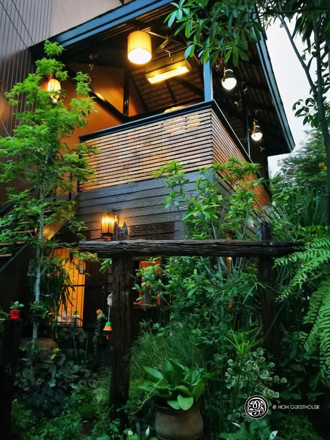 Hoh Guesthouse Chiang Mai Exterior photo